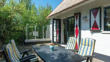 Buiten dineren