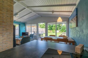 Dining - Beachside holiday home (Callantsoog)