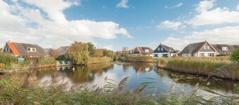 Villa with view over the park De Buitenplaats
