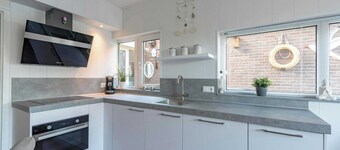 Holiday Home Groote Keeten near Beach