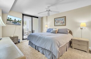 3 slaapkamers, een strijkplank/strijkijzer, gratis wifi, beddengoed