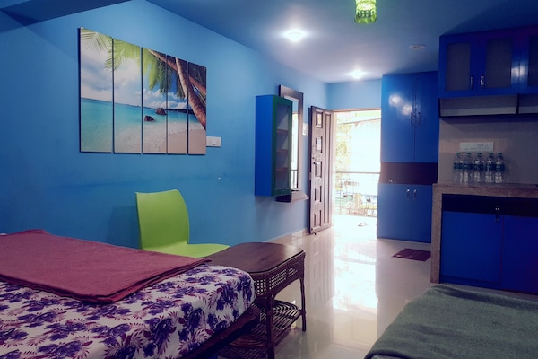 Classic Room | Premium bedding, Select Comfort beds, laptop workspace