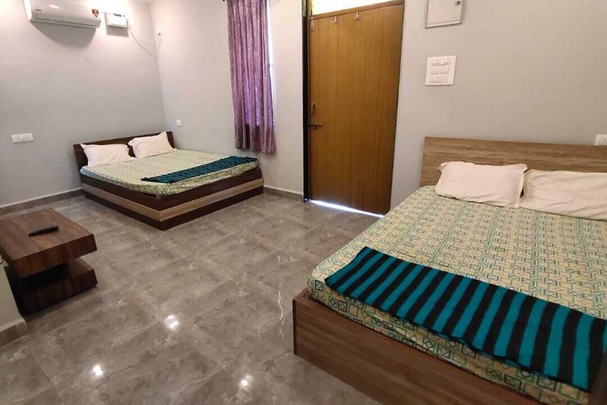 Phòng Premium | Bộ đồ giường cao cấp, nệm Select Comfort 