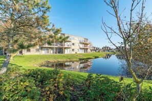 Exterior - Apartment in Julianadorp near the Beach (Julianadorp aan Zee)