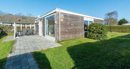 Bungalow in Julianadorp near Sandy Beach