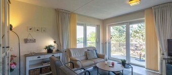 Cozy Dune-View Apartment