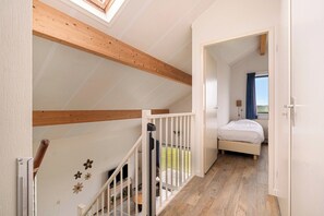 4 habitaciones, cuna de viaje y wifi gratis 