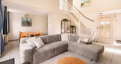 Villa in Julianadorp near Sandy Beach