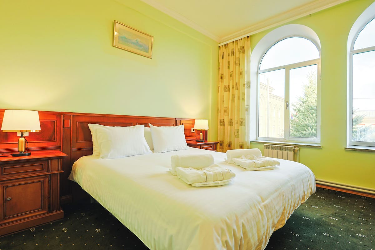 Wifi gratis y ropa de cama