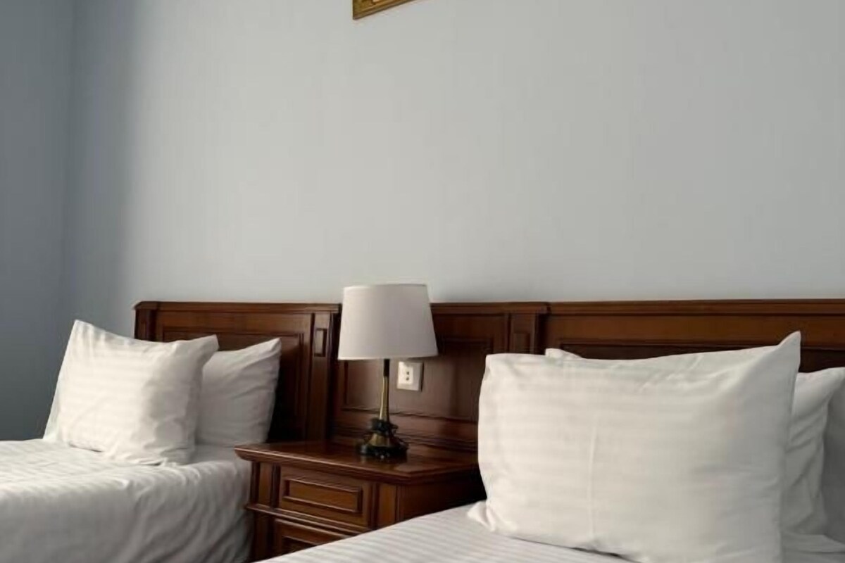 Economy Twin Room | WiFi (free), bed sheets