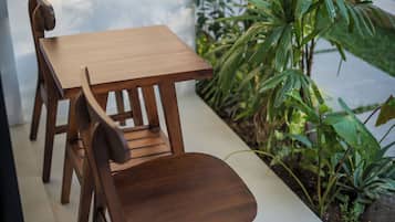 Deluxe Double Room, Pool View | Terrace/patio