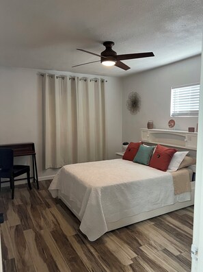 3 bedrooms, WiFi, bed sheets
