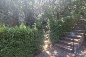 Property grounds - Villa Acanthos Panoramic Terrace Espero Apartment (Sicilia)