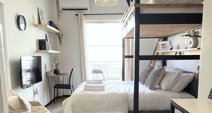 Cosy studio apartment in central Athens-2bed w/ balcony