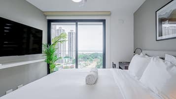 1 soverom, skrivebord, strykejern/-brett og wi-fi