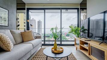 Télévision, espaces bureaux