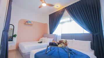 1 bedroom, iron/ironing board, free WiFi