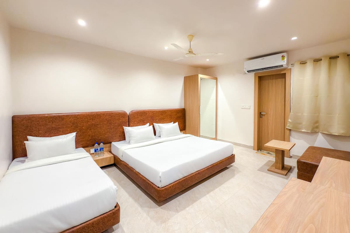 Quarto triplo luxo | Wi-Fi de cortesia