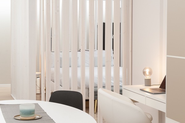 2 habitaciones, escritorio, tabla de planchar con plancha y wifi gratis