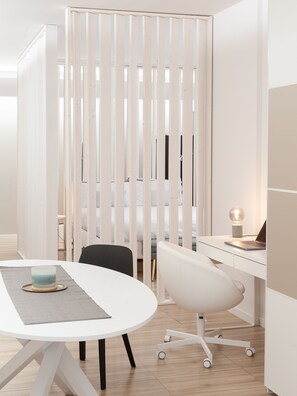 2 bedrooms, desk, iron/ironing board, free WiFi