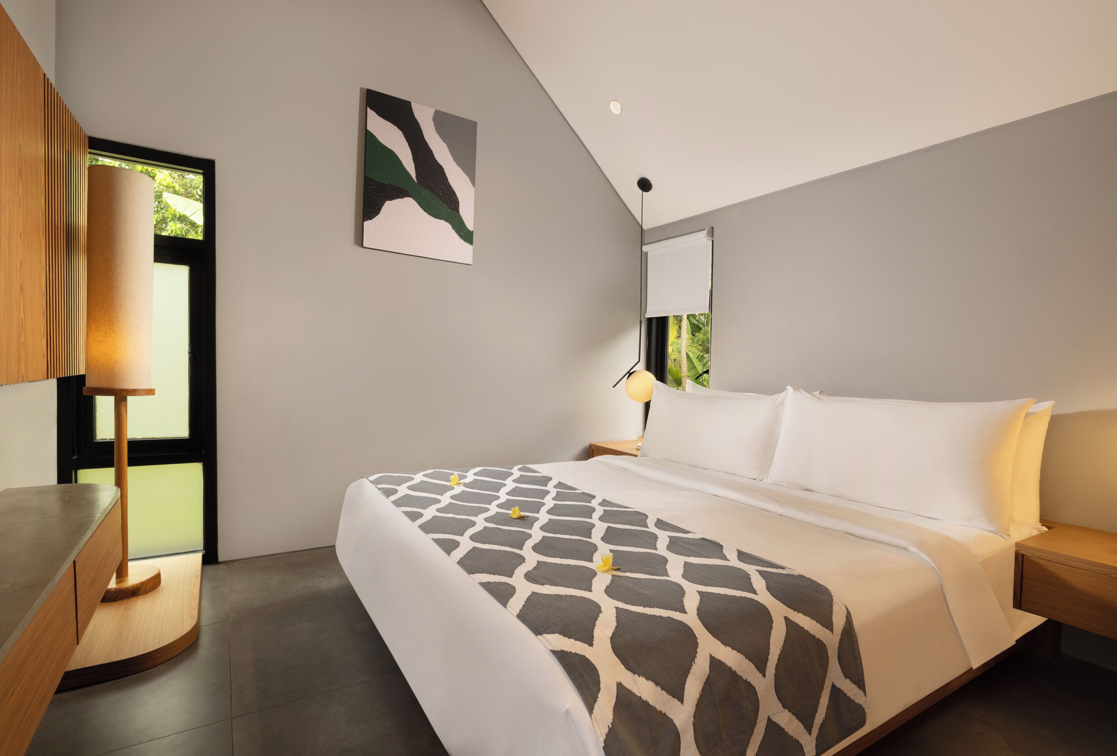 In-room safe, desk, free WiFi, bed sheets