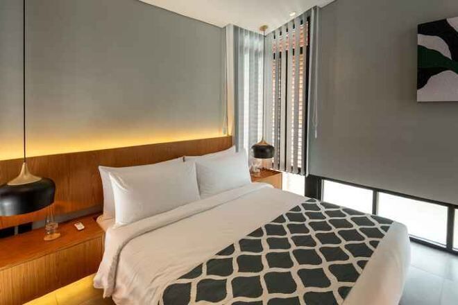 In-room safe, desk, free WiFi, bed sheets