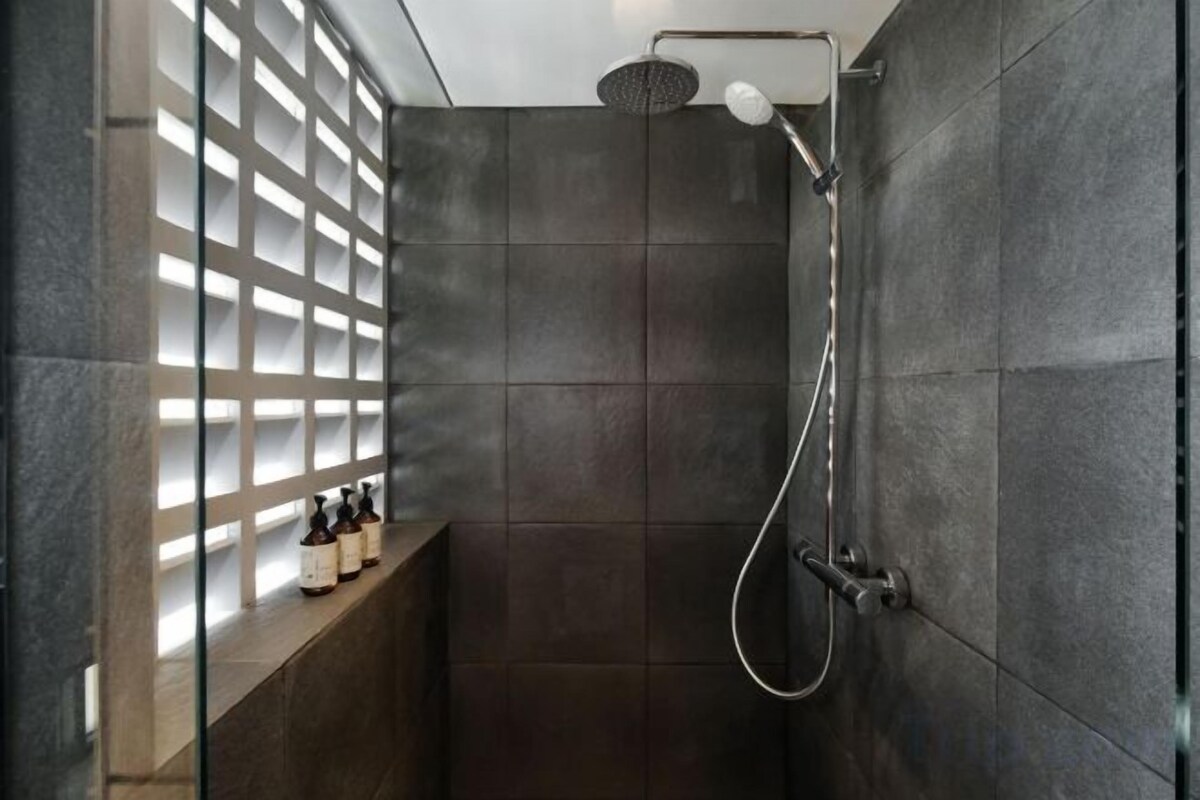 Shower, rainfall showerhead, hair dryer, slippers