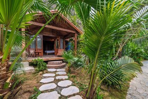 Luksusvilla, 1 soverom, privat basseng, resort-utsikt | Oppholdsrom