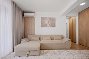 Smart TV, stereo