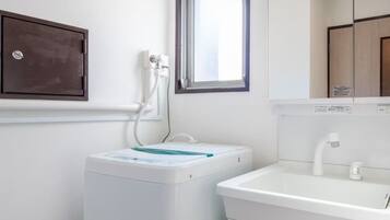 Family Apartment | Bathroom