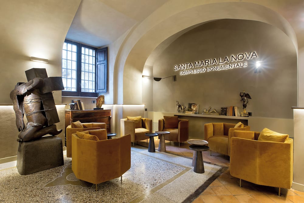 La Nova Bed and Museum