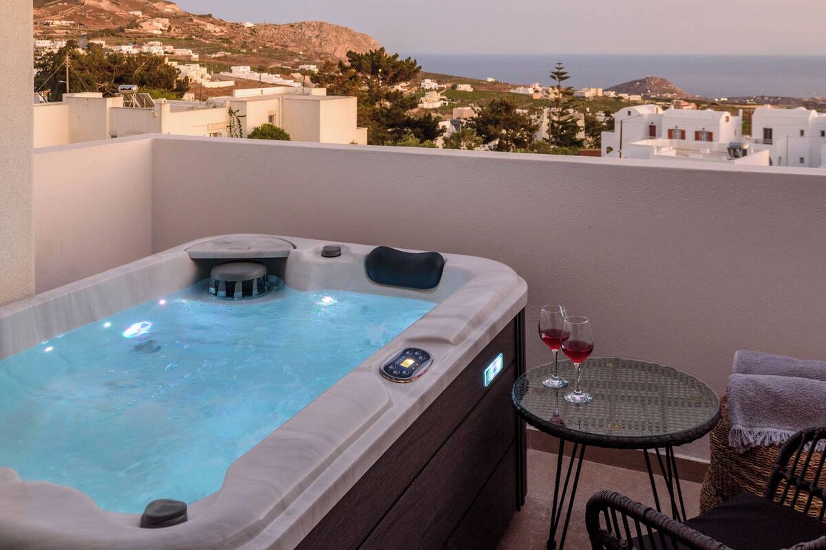 Habitación Deluxe, para no fumadores, vista al mar | Escritorio y wifi gratis