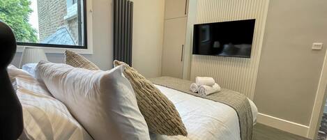 1 Schlafzimmer, Bügeleisen/Bügelbrett, kostenloses WLAN, Bettwäsche