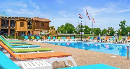 Weekend Get-a Way_1BR Condo_Near Landing+Pool+Gym