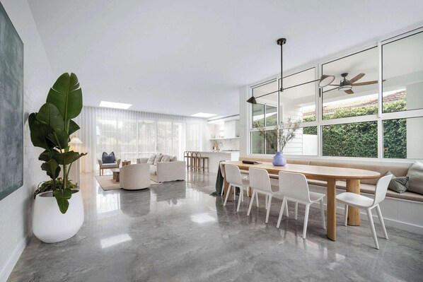 تلفزيون، مدفأة