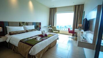 Minibar, wifi gratis y ropa de cama