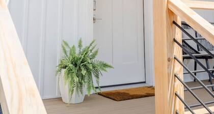 Romantic Tobacco Barn Getaway