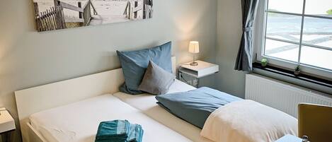 Deluxe Double or Twin Room, Non Smoking, Kitchen (2) | View from room