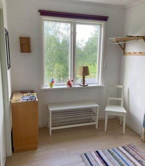 المنشأة من الداخل