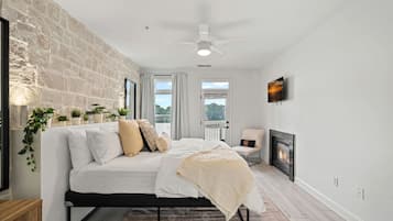 3 habitaciones, tabla de planchar con plancha y wifi gratis