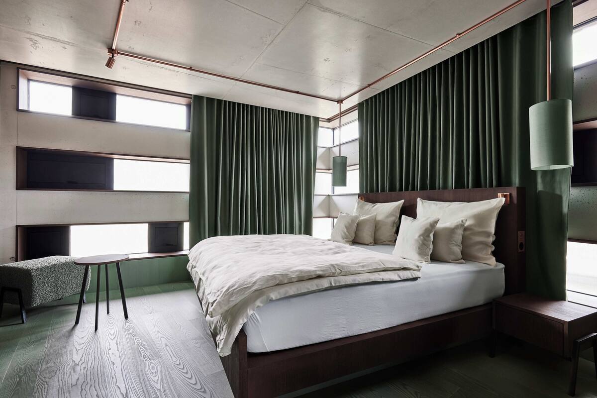 Sábanas italianas Frette, ropa de cama de alta calidad, minibar