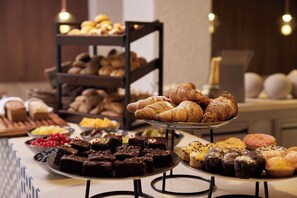 Free daily buffet breakfast - Boutique Hotel Badhaus (Bressanone)