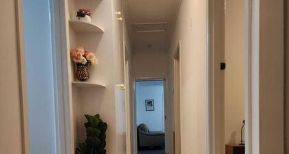 Close to gv hospital cozy house north shepparton