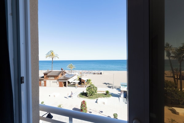Chambre panoramique double, vue sur la mer | Vue de la chambre