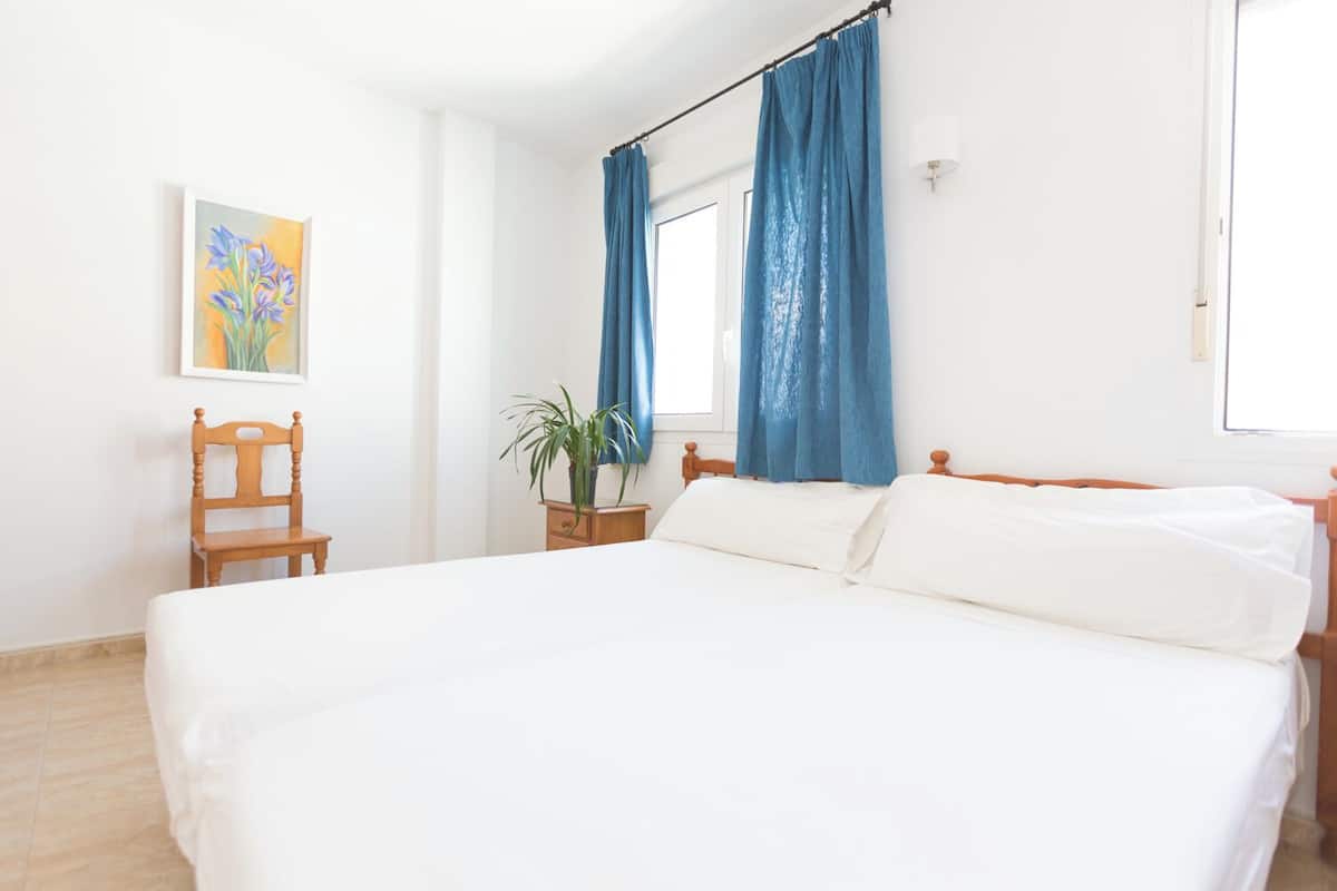 Comfort Room | 2 bedrooms, blackout drapes, soundproofing, iron/ironing board