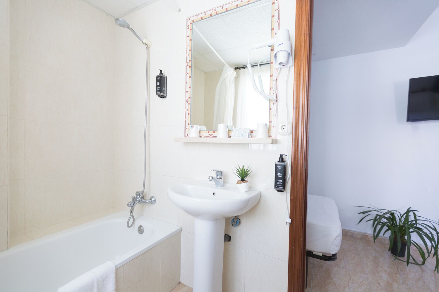 Foto - Hotel Mediterráneo by Croma