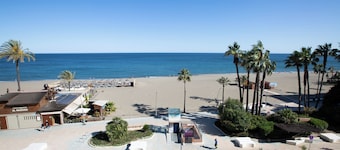 Hotel Mediterráneo by Croma = โรงแรมเมดิเตอร์เรเนโอ โดย โครมา