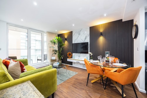 Crowne Views One Bed Apartment 