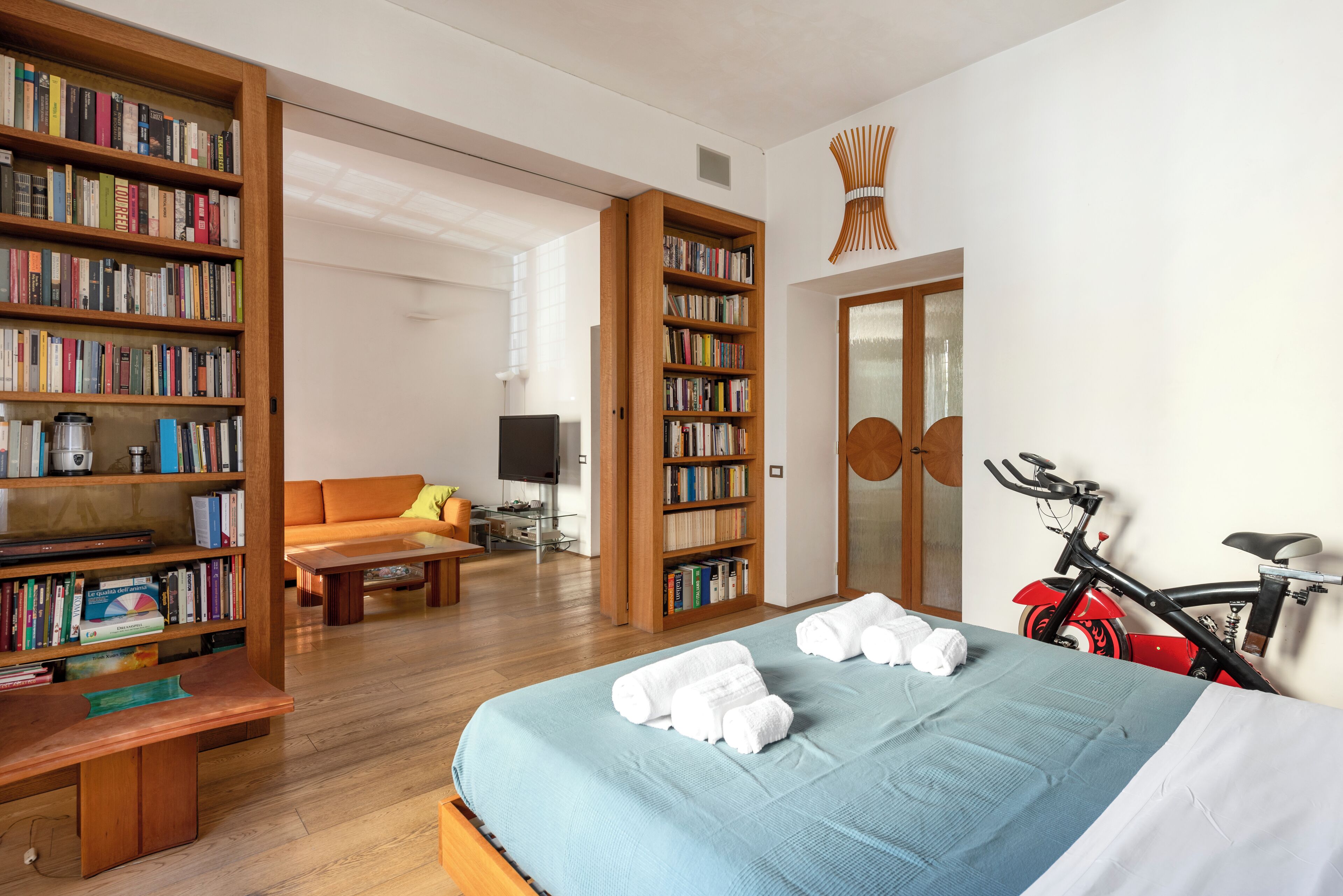 2 chambres, fer et planche à repasser, Wi-Fi, draps fournis