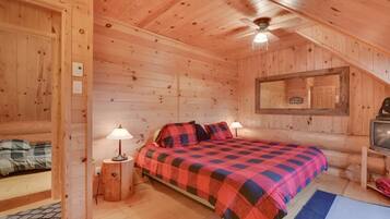 3 makuuhuonetta, silitysrauta/-lauta, Wi-Fi, vuodevaatteet